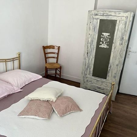Appartement Chaleureux Avec Parking Gratuit Sarlat-la-Canéda Exteriör bild